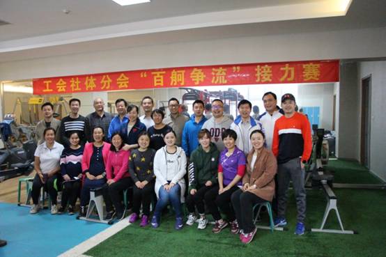 划船赛合影.JPG